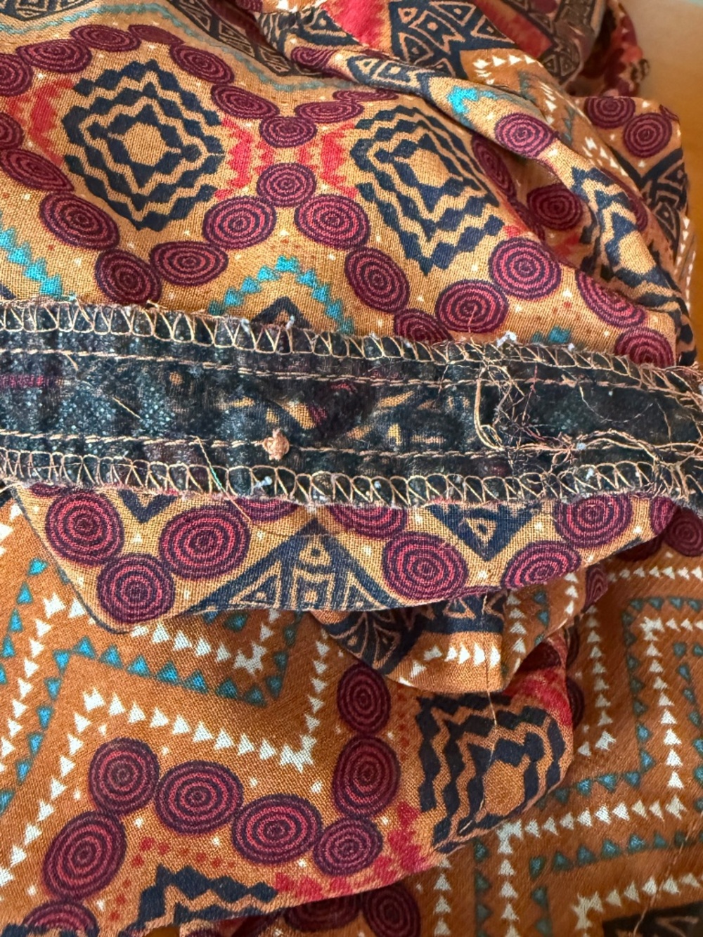 Indulge Southwestern Semi Sheer Orange Brown Geometric Print Top Size 2X - Picture 10 of 11